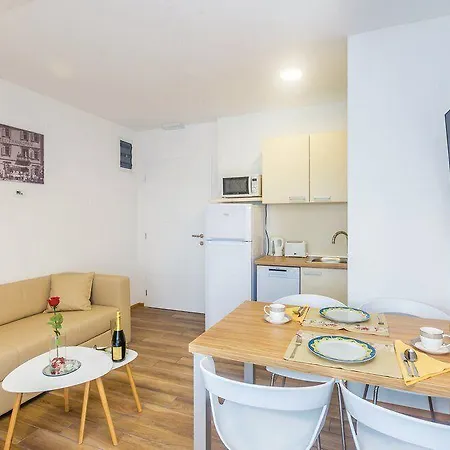 Ponte Apartment *